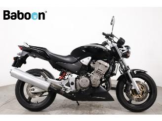 krockskadad bil motor Honda CB 900 F Hornet 2004/1