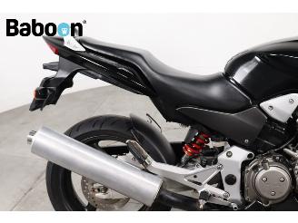 Honda CB 900 F Hornet picture 11