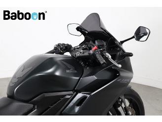 Honda  CBR 500 RA picture 12