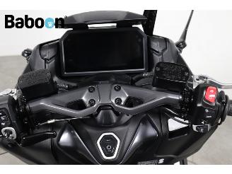 Yamaha  XP 560 T-MAX Tech MAX ABS picture 19
