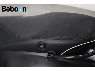 Vespa  Sprint 25KM picture 21