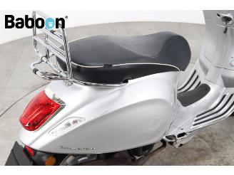 Vespa  Primavera 25KM picture 13
