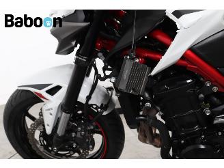 Kawasaki Z 900 ABS picture 23