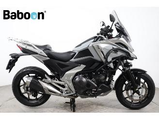 krockskadad bil motor Honda  NC 750 X DCT C-ABS 2023/1