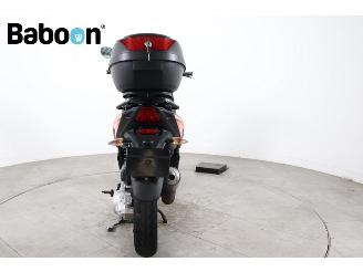 Aprilia SR 50 Motard 45km picture 3