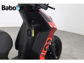 Aprilia SR 50 Motard 45km picture 14