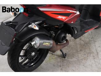 Aprilia SR 50 Motard 45km picture 17