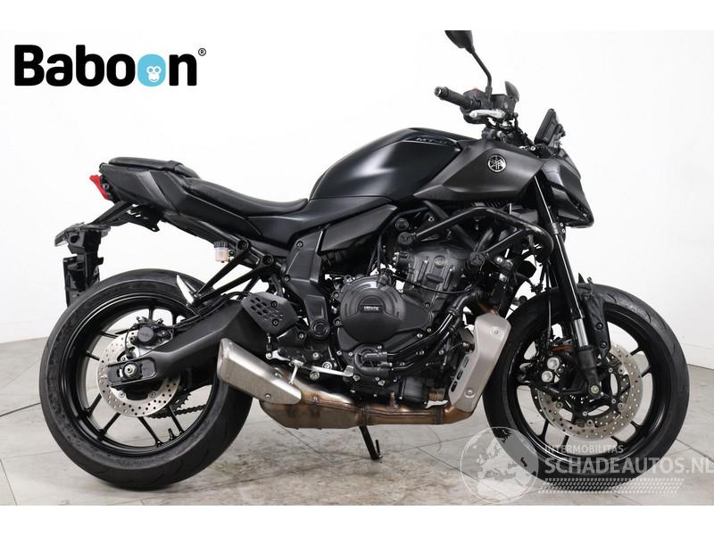 Yamaha MT-07 