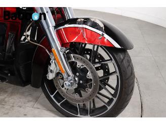 Harley-Davidson  FLHXSE CVO Street Glide 117 picture 9