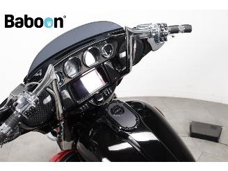 Harley-Davidson  FLHXSE CVO Street Glide 117 picture 27