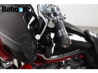 Harley-Davidson  FLHXSE CVO Street Glide 117 picture 32