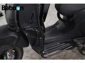 Vespa  Sprint 25KM picture 18