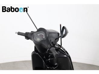 Vespa  Sprint 25KM picture 12