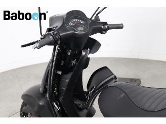 Vespa  Sprint 25KM picture 17