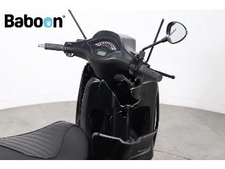 Vespa  Sprint 25KM picture 14