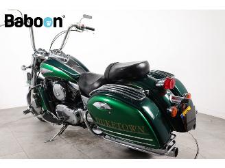 Kawasaki VN 1500 Vulcan Classic Tourer picture 4