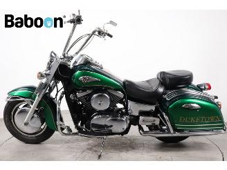 Kawasaki VN 1500 Vulcan Classic Tourer picture 5