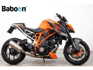 krockskadad bil motor KTM 1290 Super Duke R ABS 2014/2