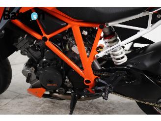 KTM 1290 Super Duke R ABS picture 11