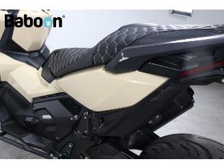 Honda  X-ADV picture 16