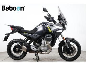 krockskadad bil motor Moto Guzzi Stelvio  2024/3