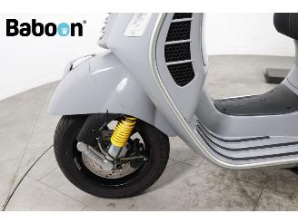 Vespa  GTS 300 Super Notte ABS picture 11