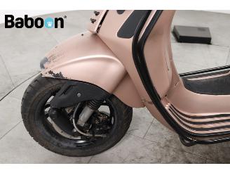 Vespa Sprint 45KM  picture 12