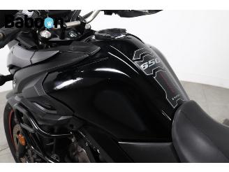 Suzuki DL 650 V-Strom picture 9