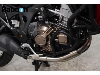 Honda  CRF 1000 L Africa Twin DCT picture 11