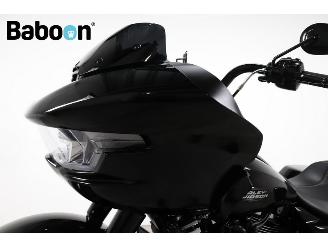 Harley-Davidson  FLTRX Road Glide Custom 117 picture 16