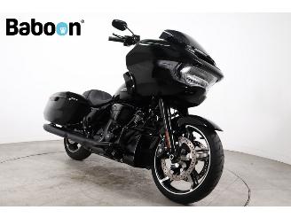 Harley-Davidson  FLTRX Road Glide Custom 117 picture 2
