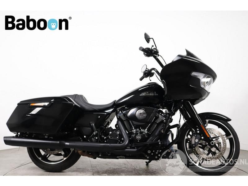 Harley-Davidson  FLTRX Road Glide Custom 117