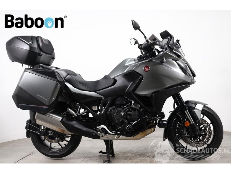 Honda  NT 1100 DCT