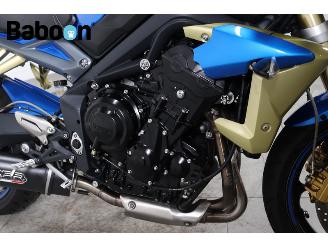 Triumph Street Triple 675 picture 20