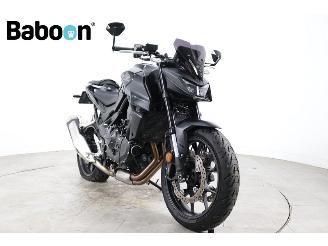 Honda CB 750 Hornet picture 2