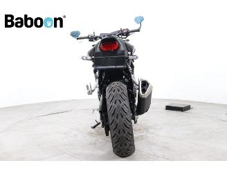Honda CB 750 Hornet picture 7