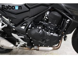 Honda CB 750 Hornet picture 18