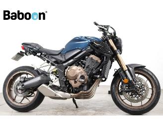 skadebil auto Honda CB 650 R 2020/6
