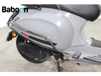 Vespa  Sprint 25KM picture 18
