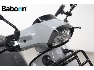 Vespa  Sprint 25KM picture 15
