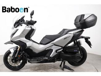 Honda  ADV 350 picture 5