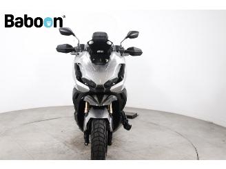 Honda  ADV 350 picture 7