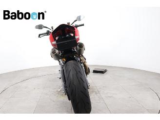 Ducati Streetfighter V2 S picture 3