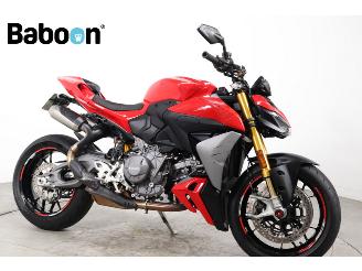 Ducati Streetfighter V2 S picture 8