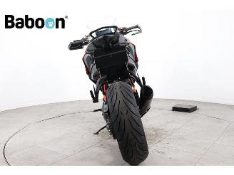 KTM  1290 Super Duke GT ABS picture 7
