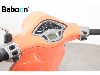 Vespa  Primavera 4T Touring 45KM picture 11