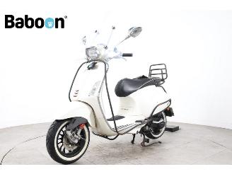 Vespa  Sprint 25KM picture 4