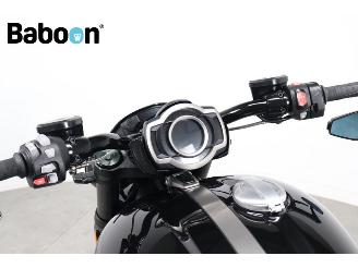 Triumph  Rocket 3 Storm R picture 9
