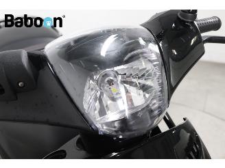 Piaggio  Zip 45KM picture 15