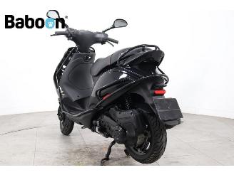 Piaggio  Zip 45KM picture 6